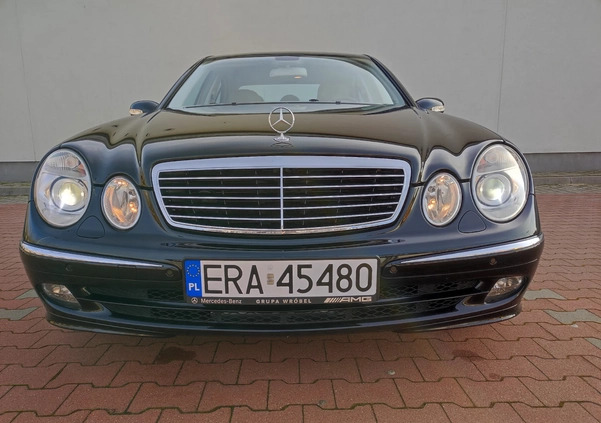 Mercedes-Benz Klasa E cena 58900 przebieg: 152374, rok produkcji 2006 z Radomsko małe 352